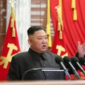 Kim Jong Unas prabilo apie „rimtą COVID-19 incidentą“