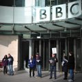 Rusija siunta ant BBC: dabar jau kaltina skleidžiant „teroristinę ideologiją“