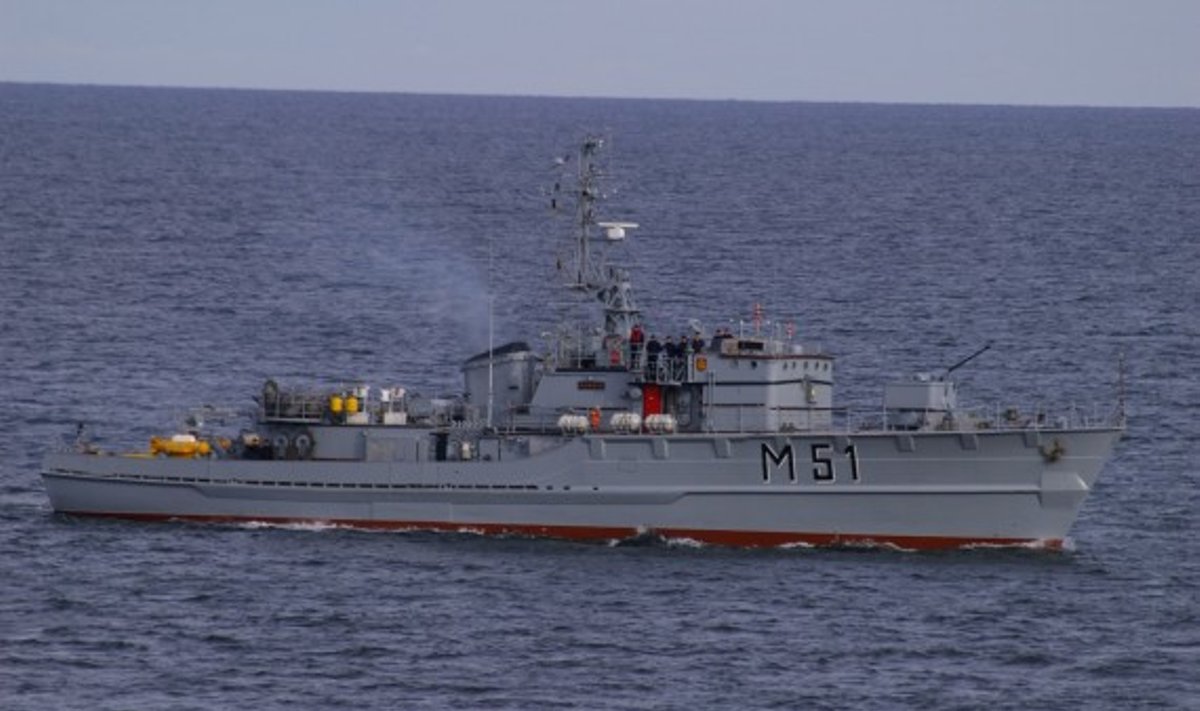 Minų paieškos ir išminavimo laivas „Kuršis" (M-51)