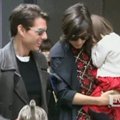 Tomas Cruise`as su šeima atvyko į Japoniją