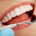 Norite sužinoti, ar dantų pasta gerai nuvalo apnašas: atkreipkite dėmesį į tris raides etiketėje