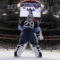 „Penguins“ ledo ritulininkai NHL iškovojo jau 12-ą pergalę iš eilės