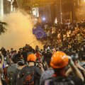 Tbilisyje – masiniai protestai, policija panaudojo vandens patrankas ir ašarines dujas