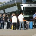 Imasi saugumo autobusuose: vairuotojai keleiviams primins, kad prisisegtų saugos diržus