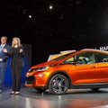 „Chevrolet Bolt“ gamintojai paskelbė pranoksiantys „Tesla Model 3“