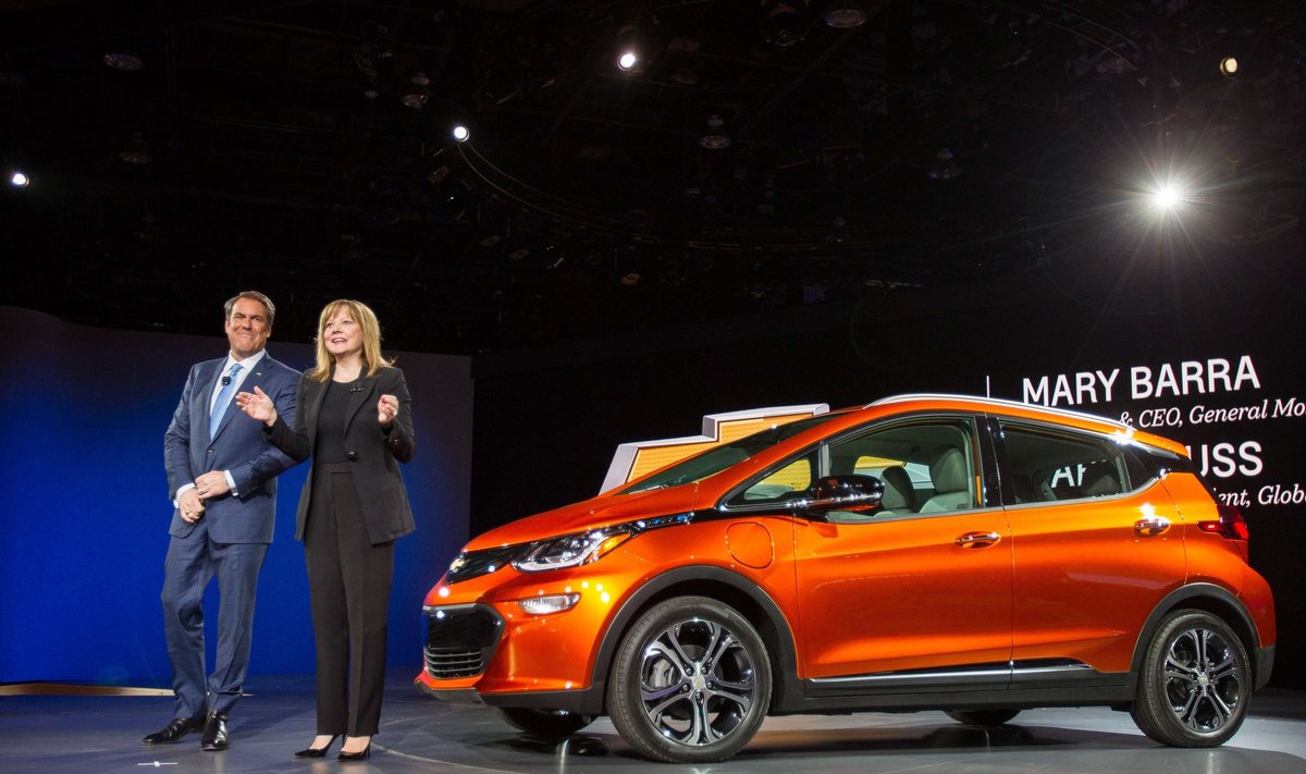 "Chevrolet Bolt"