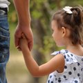 Geriausias amžiaus skirtumas tarp vaikų ir tėvų: rinktis jaunatvišką ar vėlyvąją tėvystę?