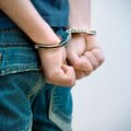 Girtas nepilnametis Kėdainiuose sužalojo žmogų, paauglys uždarytas į areštinę