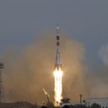 Rusijos raketa išskraidino į TKS du rusus ir amerikietį