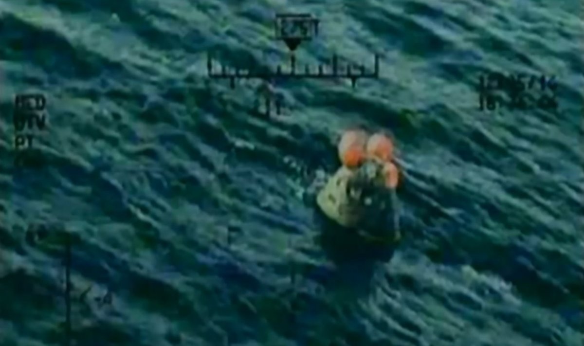 "Orion" kapsulė nusileidusi Ramiajame vandenyne