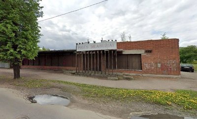 KAŽKADA, SKAITYTOJO ŽODŽIAIS, BUVUSI PUIKI PARDUOTUVĖ SENIAI ŽINOMA KAIP VIENAS ŠILAINIŲ „VAIDUOKLIŲ“