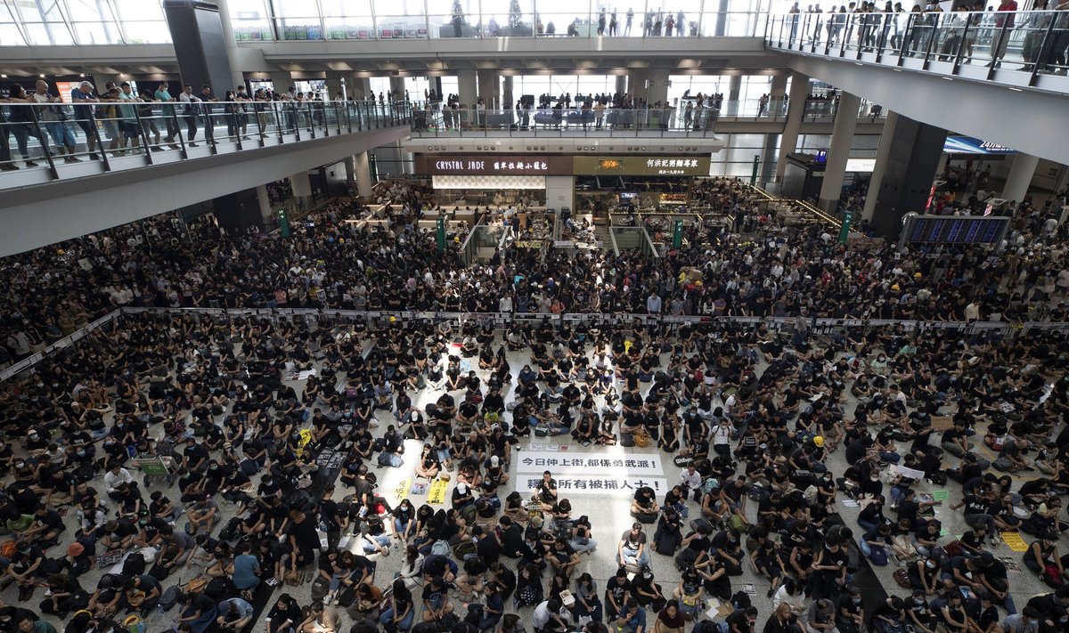 Protestas Honkongo oro uoste