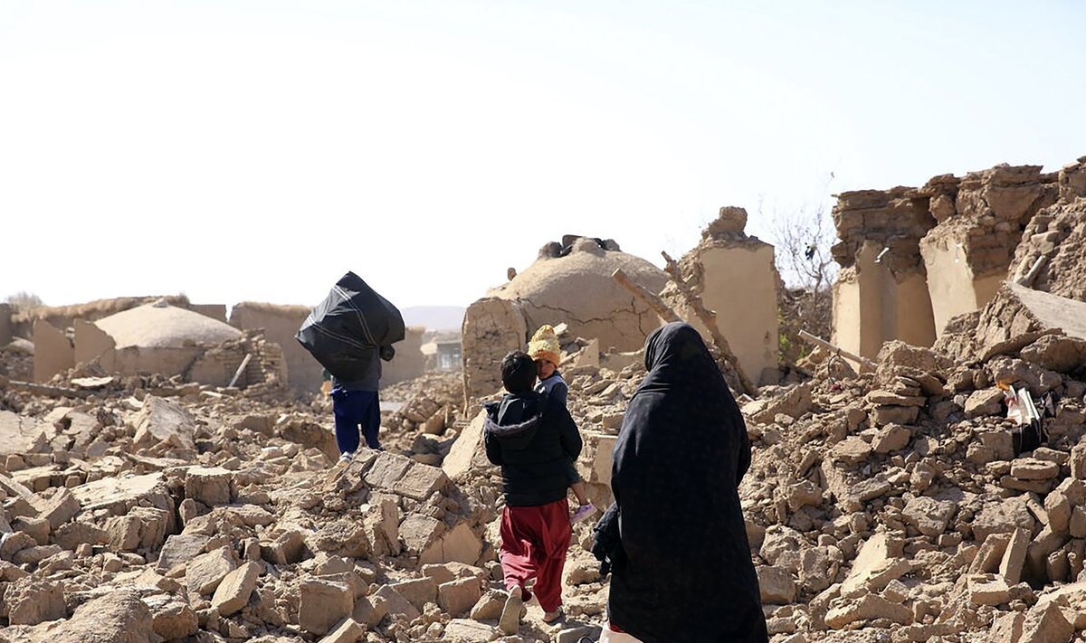 Vakarų Afganistaną supurtė per 6,3 balo žemės drebėjimas