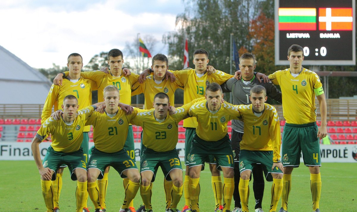 Kitos vasaros renginių akcentas - pirmą kartą Lietuvoje vyksiantis Europos futbolo čempionatas, kuriame dalyvaus Lietuvos 19-mečių rinktinė