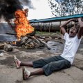 Kenijoje vykstant prezidento rinkimams policija nušovė demonstrantą