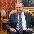 Lavrovas grasina galutinai nutraukti grūdų susitarimą