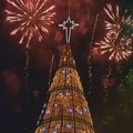 Meksikoje ir Brazilijoje įžiebtos rekordinės Kalėdų eglės