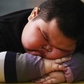Berniukas iš Kinijos sveria penkiskart daugiau už bendraamžius
