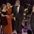 Kas sieja buvusį JAV prezidentą Clintoną ir legendinius „Fleetwood Mac“