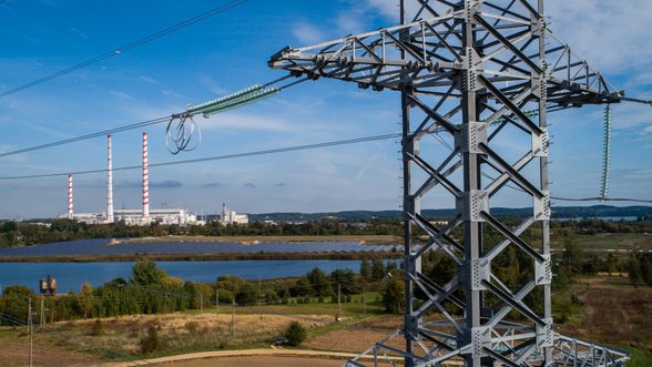 MPs call on government to press Latvia over electricity trade with Russia