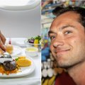Jude'as Law išrado būdą, kaip skaniai pavalgyti lėktuvuose: tuo naudojasi ir kitos garsenybės
