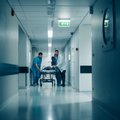Karantino metu – išimtys sunkiems ligoniams: slaugos ligoninėse galės būti neribotą laiką