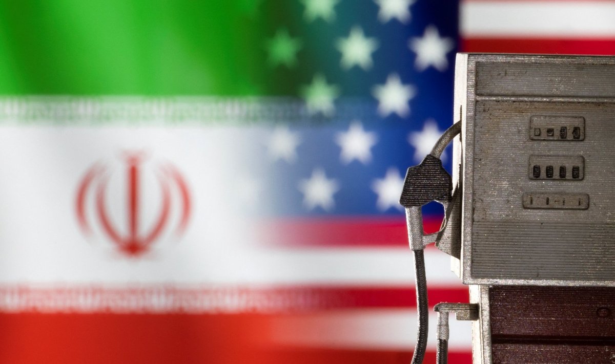 Irano ir JAV vėliavos