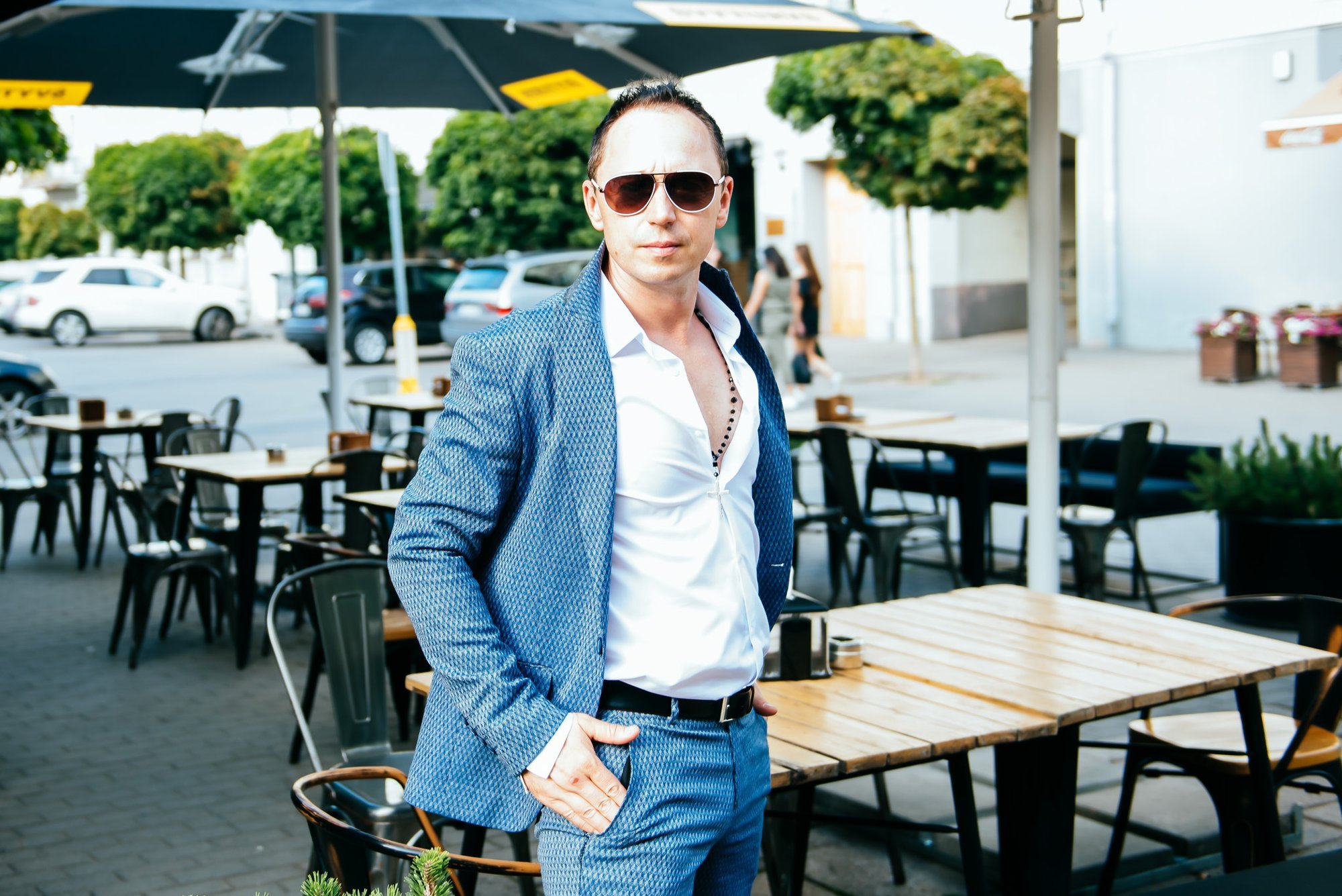 Dainininkas Mino ryte pagautas girtas prie vairo Delfi veidai