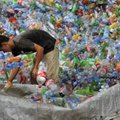 Vasarą plastikinių butelių išmetama trečdaliu daugiau