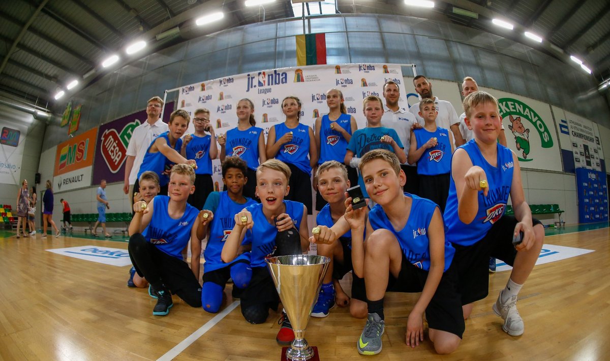 „Jr. NBA Lietuva“ čempionais tapo Vlado Knašiaus krepšinio mokyklos ekipa