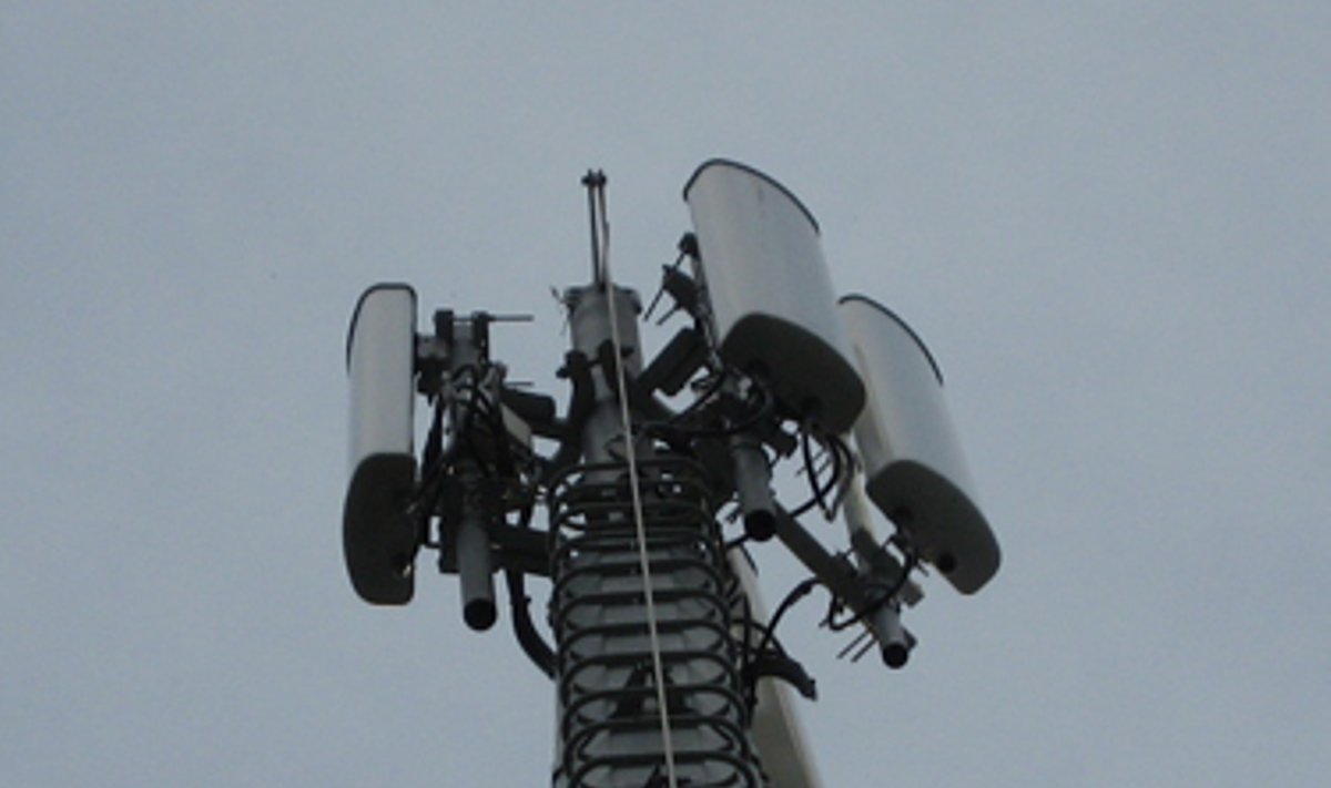 Telekomunikacijos, mobilusis ryšys, antenos.