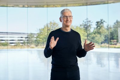Timas Cookas pristato naujuosius Apple produktus