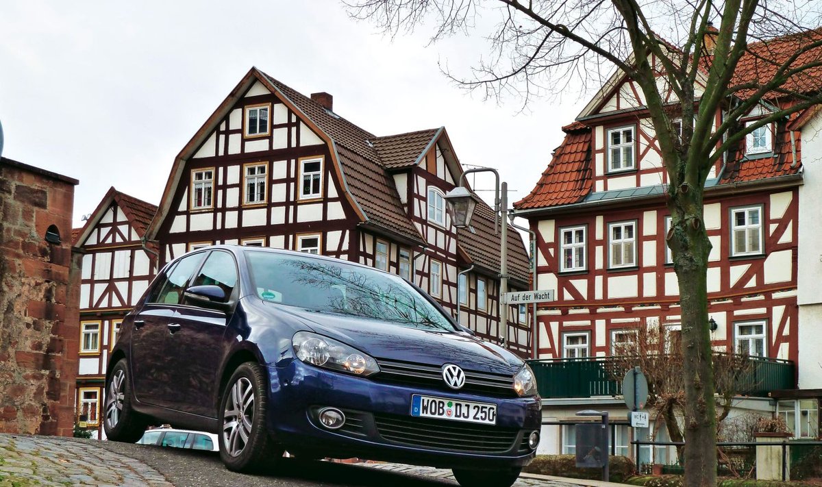 Šeštosios kartos "Volkswagen Golf" nustebino "AutoBild" žurnalistus