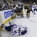„Bruins“, „Penguins“ ir „Sharks“ klubai pergalėmis pradėjo NHL atkrintamas varžybas