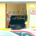 Australijoje automobiliui įsirėžus į mokyklos sieną žuvo du vaikai