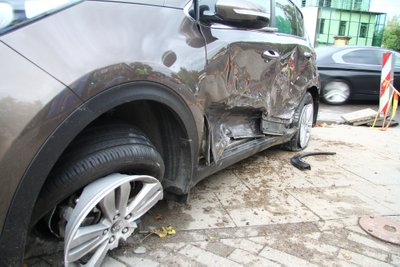 Vilniuje avariją sukėlė neblaivus BMW vairuotojas