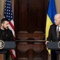 Zelenskis tikina sulaukęs iš JAV teigiamo signalo dėl paramos Ukrainai