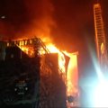 Mumbajuje per gaisrą ant stogo įsikūrusiame restorane žuvo mažiausiai 15 žmonių