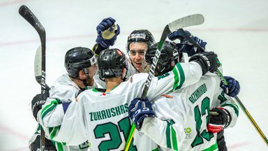 Estus sutriuškinę lietuviai žengė į kitą IIHF Kontinentinės taurės etapą