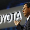 „Toyota“ vadovas: dėl elektromobilių formuojasi „burbulas“