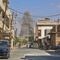 Rusija dėl „chloro“ atakos apšaudė Sirijos sukilėlių taikinius