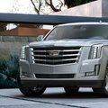 GM dėl vairo stiprintuvo defekto remontuos 1,2 mln. automobilių, tarp jų – ir „Cadillac Escalade“