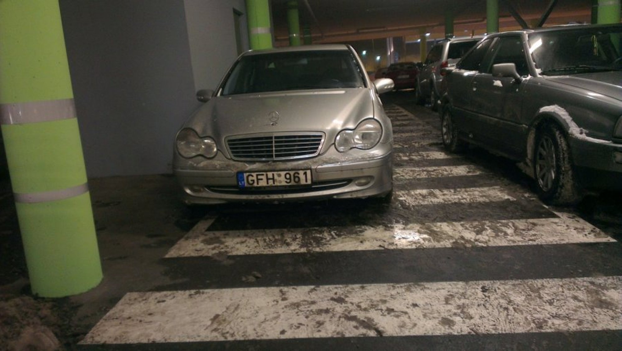  Baudos Kvitas 2012 12 20 Delfi Auto