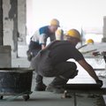 Statybininkai pradėjo eksperimentą: stebi, kiek bedarbių susivilios 1500 eurų atlyginimais