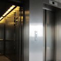 Apie šią paslaugą žino tikrai ne visi: ką daryti, lifto šachtoje pametus asmeninius daiktus?