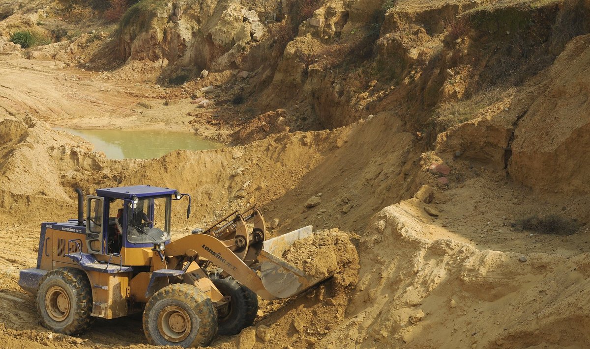 Retųjų žemės metalų kasykla Kinijoje