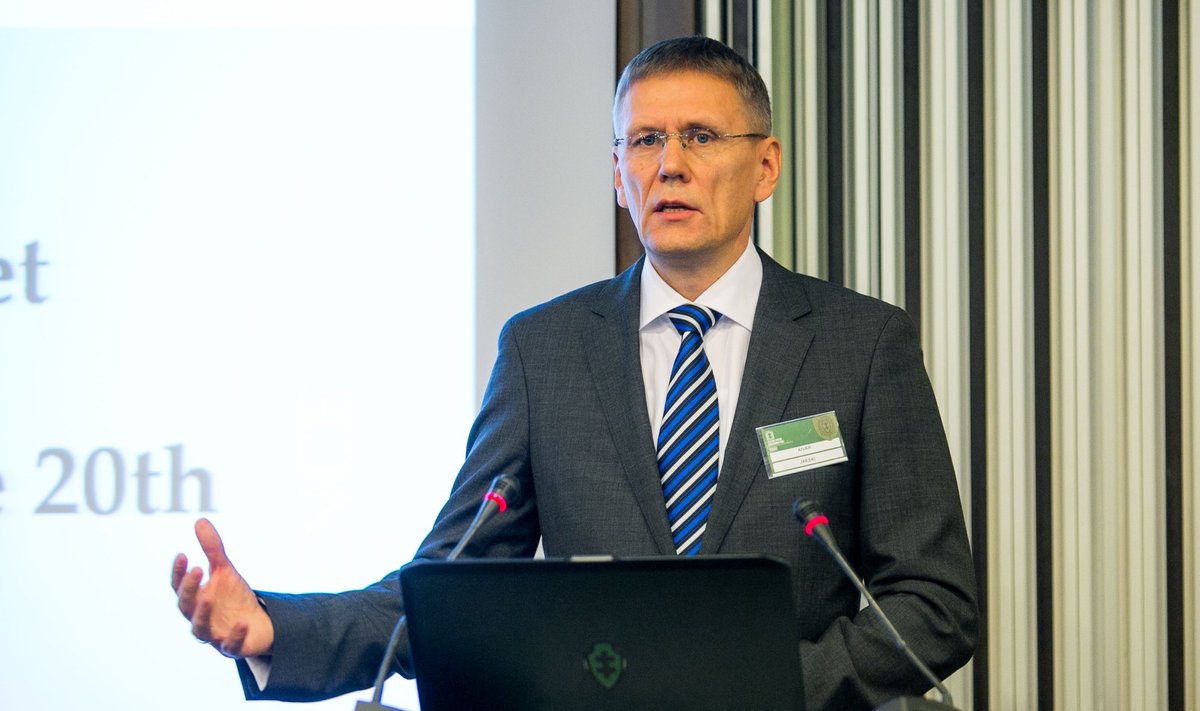 Colonel Aivar Jaeski at an international conference of the Lithuanian Riflemen's Union