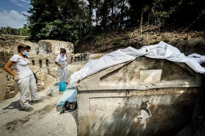 Vyras mirė būdamas maždaug 60-ies metų amžiaus ir buvo palaidotas įmantriame mūriniame kape.. Archaeological Park of Pompeii nuotr.