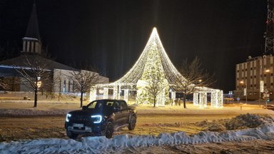 Pasiekti šventišką rekordą įspūdingų galimybių automobiliu lietuviams nesutrukdė nė gamtos kaprizai