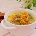 Labai lengvai paruošiama sriuba su porais ir malta mėsa